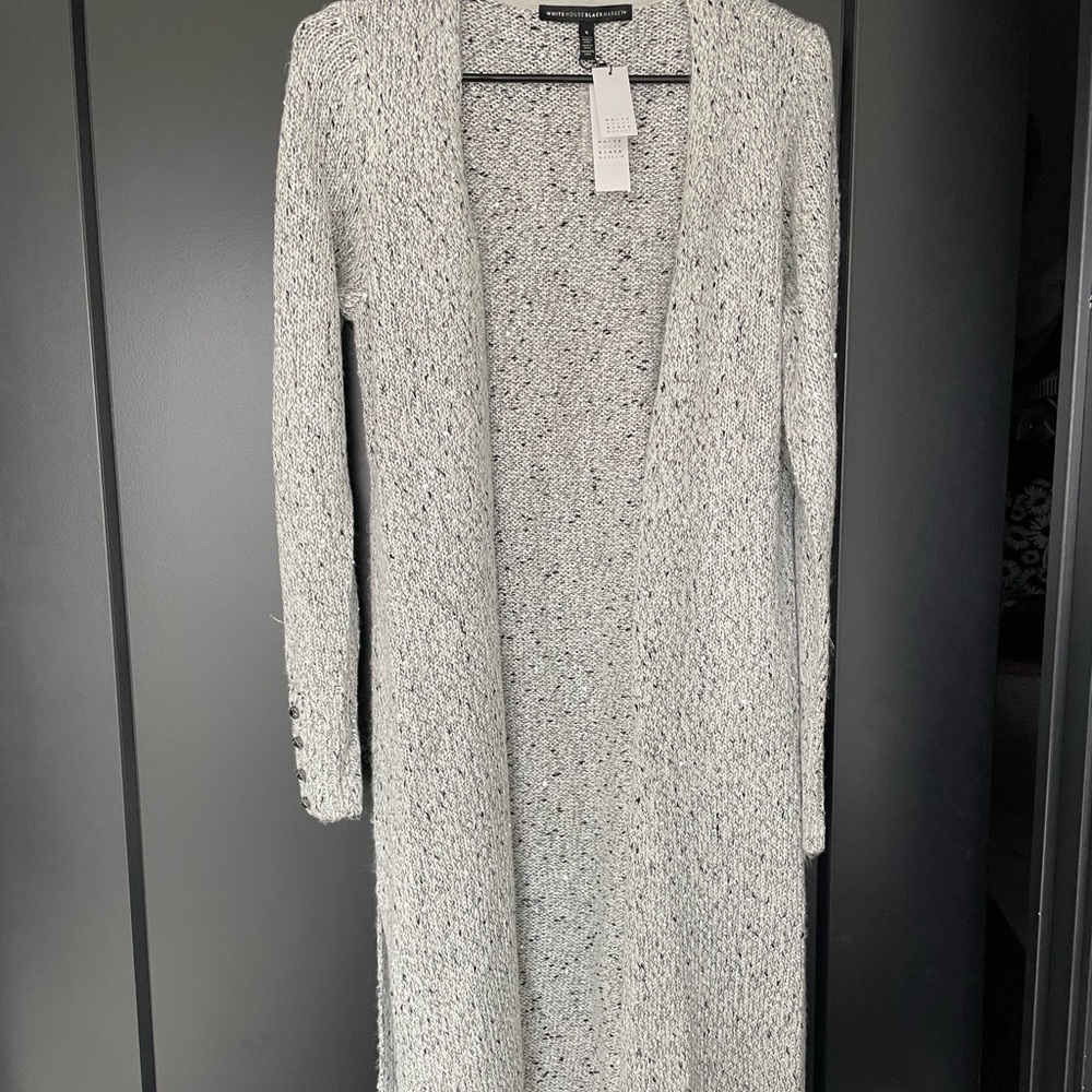 Beautiful versatile sweater!